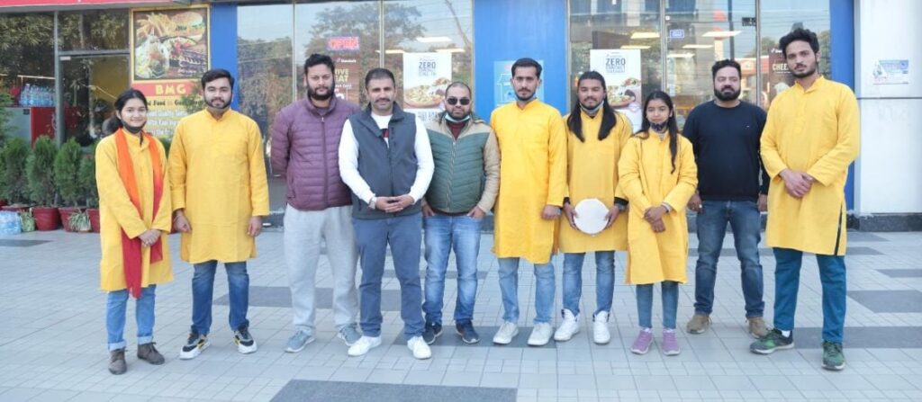 जारी है अभिनव थापर का “लड़ाई अभी बाकी है, हिसाब अभी बाकी है”अभियान