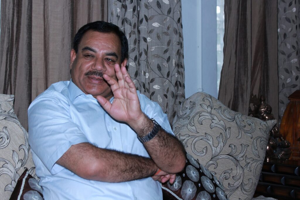 टिकट को लेकर नाराज़ हरक सिंह कांग्रेस में शामिल होने दिल्ली रवाना