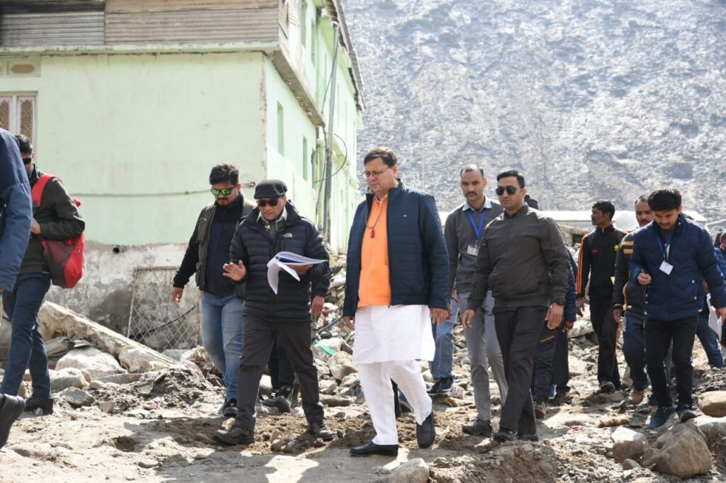 सीएम धामी ने किया केदारनाथ धाम का किया निरक्षण