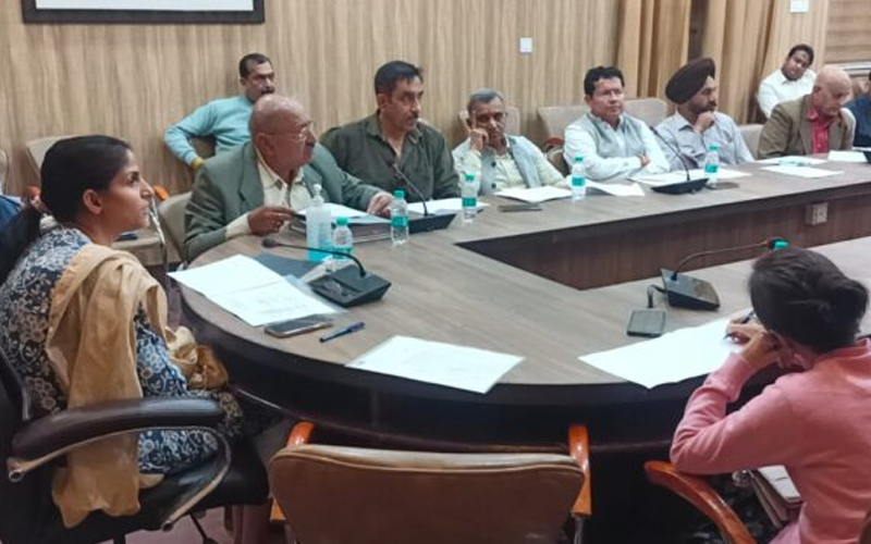 डीएम सोनिका की अध्यक्षता में जिला उद्योग मित्र समिति की बैठक आयोजित