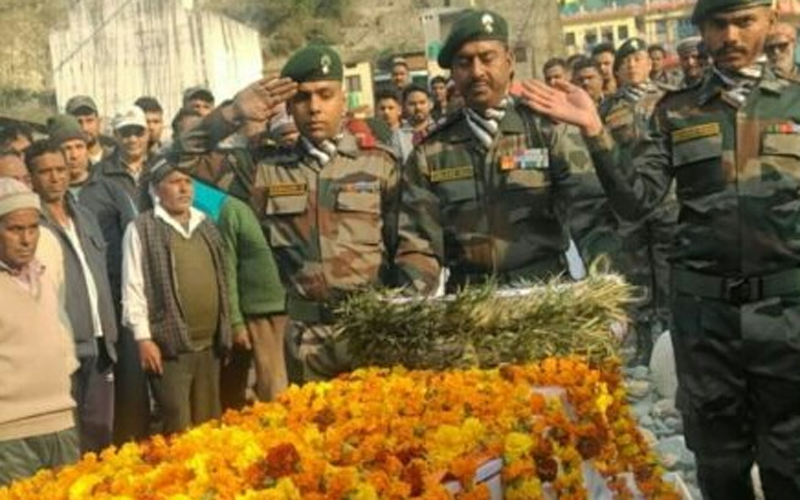 शहीद कुलदीप सिंह भंडारी को दी गई अंतिम विदाई
