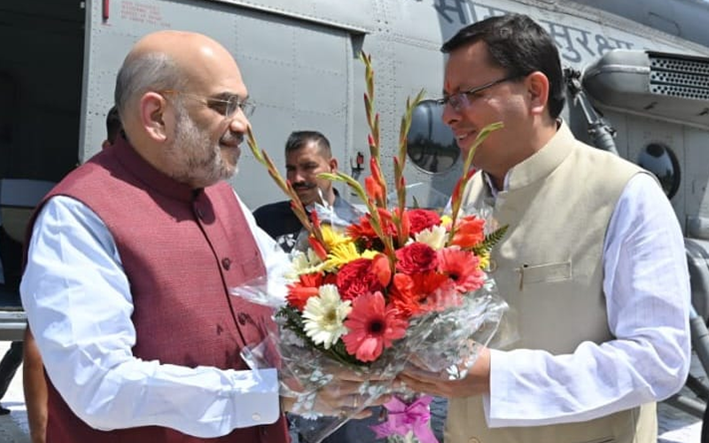 केंद्रीय गृह मंत्री अमित शाह का मुख्यमंत्री धामी ने किया स्वागत