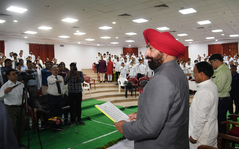 राज्यपाल लेफ्टिनेंट जनरल गुरमीत सिंह (से नि) ने ‘अन्तर्राष्ट्रीय नशा निरोधक दिवस’ पर आयोजित कार्यशाला में किया प्रतिभाग