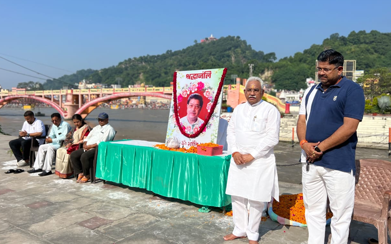 भाजपा के पूर्व प्रदेश अध्यक्ष पूरन शर्मा की अस्थियां गंगा में विसर्जित
