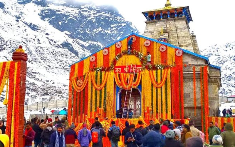 शीतकाल के लिए बंद हुए बाबा केदार के कपाट