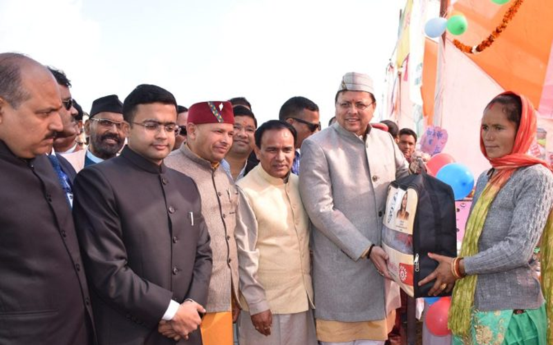 गैरसैंण में धूमधाम से मना राज्य स्थापना दिवस