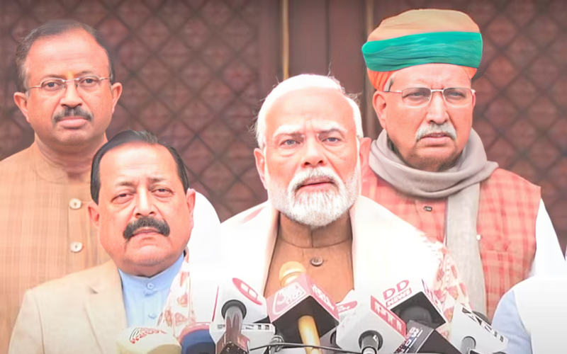 प्रधानमंत्री नरेंद्र मोदी ने संसद के बजट सत्र की शुरुआत से पहले विपक्षी दलों पर निशाना साधा
