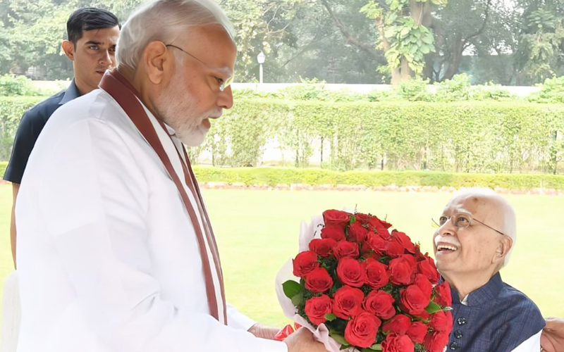 लालकृष्ण आडवाणी को मिलेगा भारत रत्न, पीएम मोदी ने दी बधाई